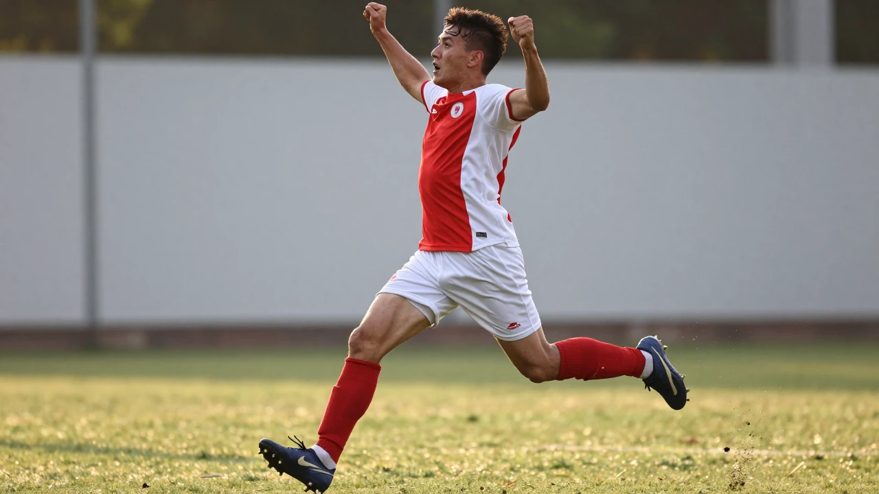 Necaxa perdió 2-4 contra Club América el 28 de septiembre de 2026, con hat-trick de Henry Martín y gol de penal de Julián...
