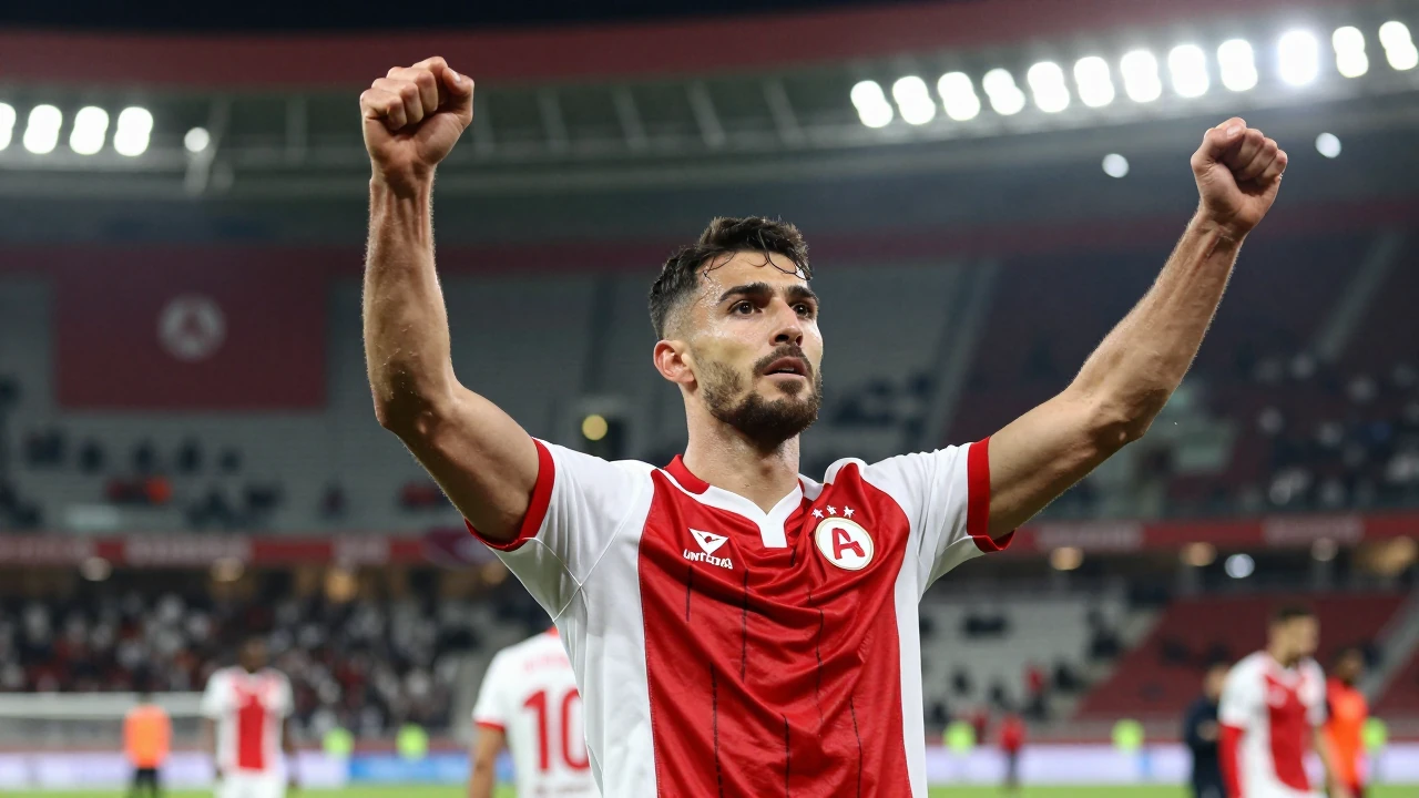 Antalyaspor, 1. Lig'de deplasmanda Bandırmaspor'u Pedrinho'nun erken golüyle 1-0 yendi