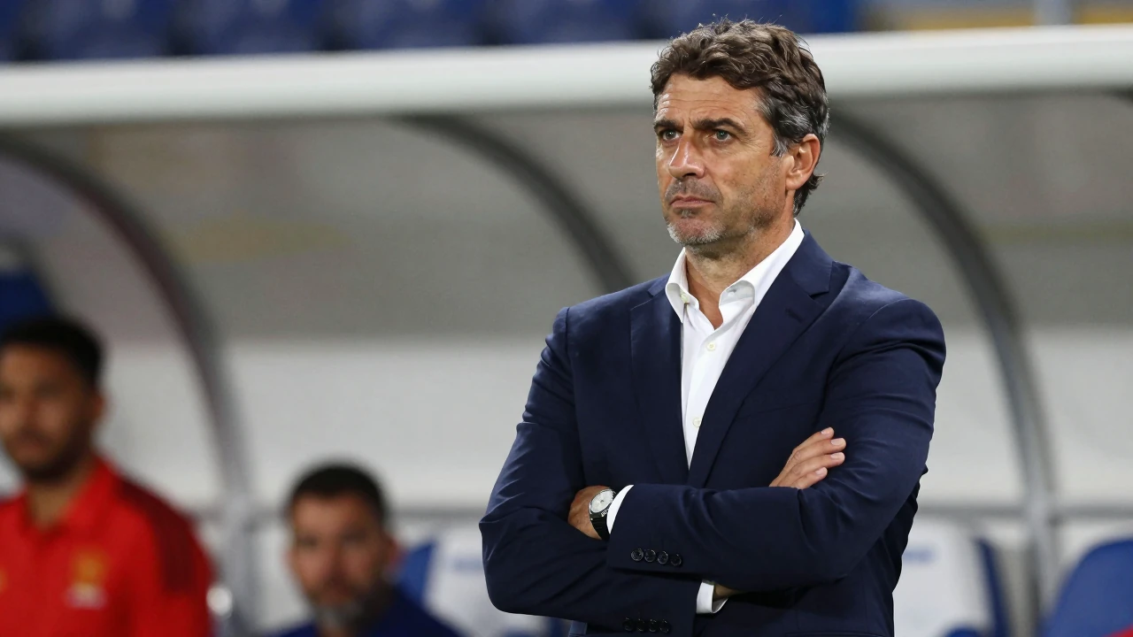 Guillermo Almada, técnico de América, reveló su seriedad en el banquillo durante la victoria 3-0 sobre Santos Laguna