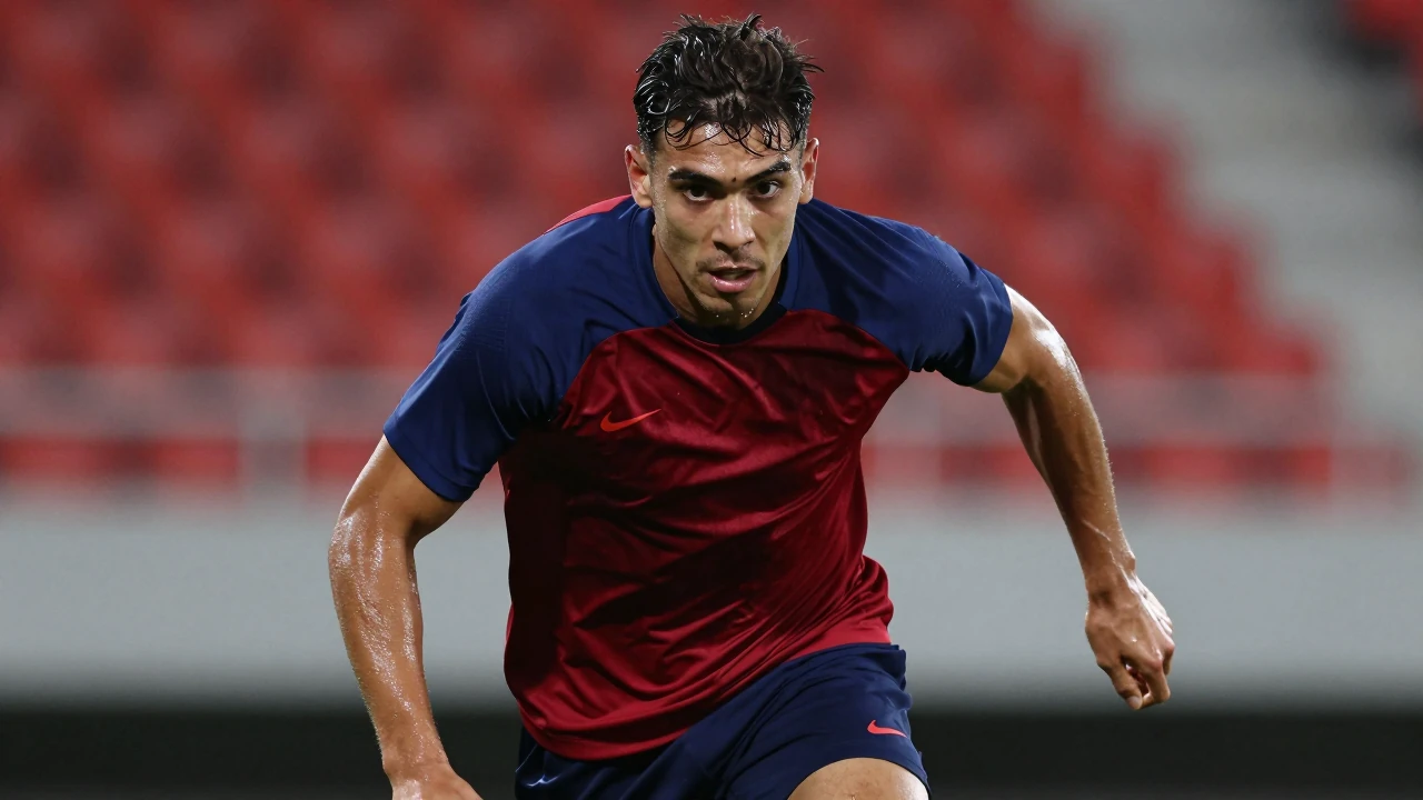 Trabzonspor is exploring the transfer of Troy Daniel Parrott, a 24-year-old striker from AZ Alkmaar, who demonstrated...