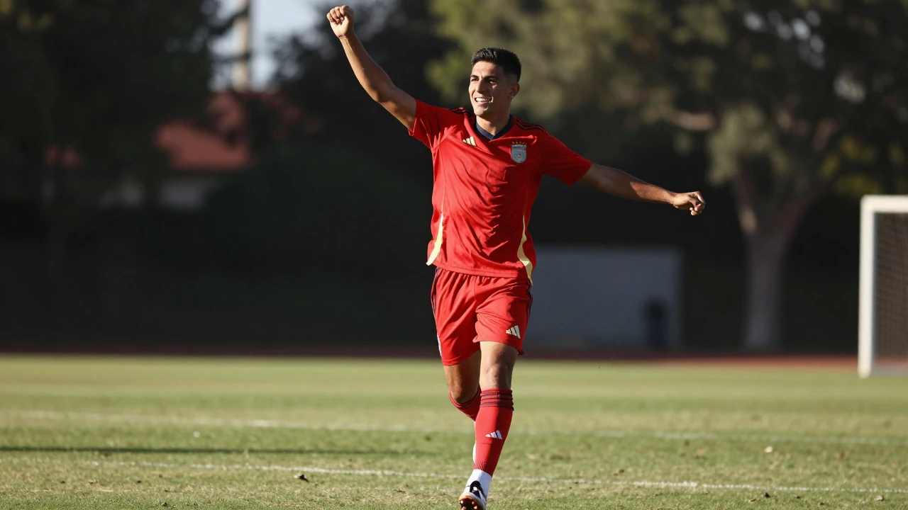 Toluca's versatile player Santiago Simón has been called up to Lionel Scaloni's 37-man Argentina squad for the FIFA...