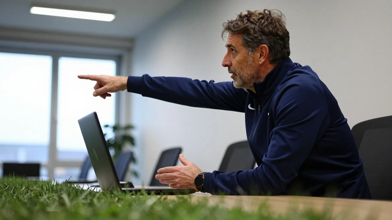 El presidente de la AFA, Claudio Tapia, y el entrenador Lionel Scaloni se reunieron en Ezeiza para dar el primer paso...