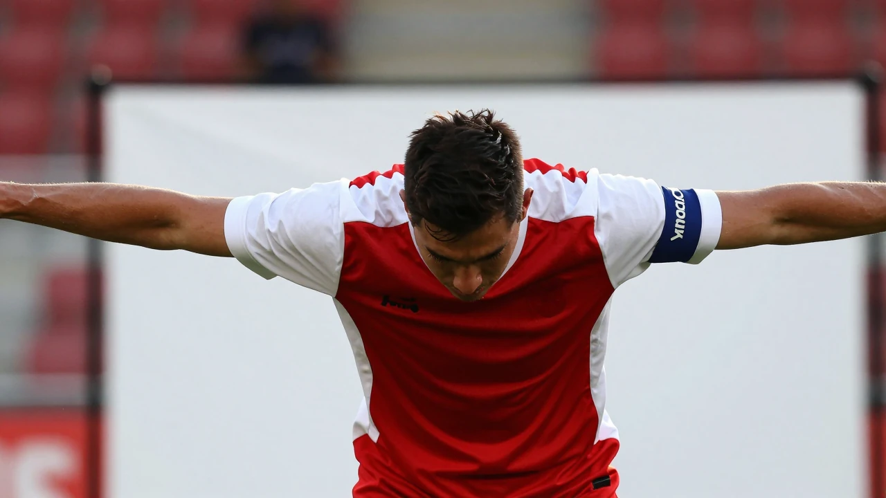 Antalyaspor, Göztepe'ye karşı attığı 18. Dakikadaki golü Josef Sural'a adadı ve forma açıp saygı gösterdi