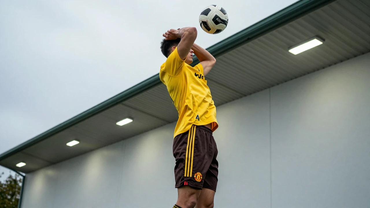 Sutton United have bolstered their defence with the short-term loan signing of 20-year-old Ghana youth international...