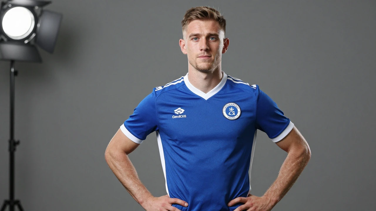 Glenavon FC confirms John Mountney's contract extension for 2026-27
