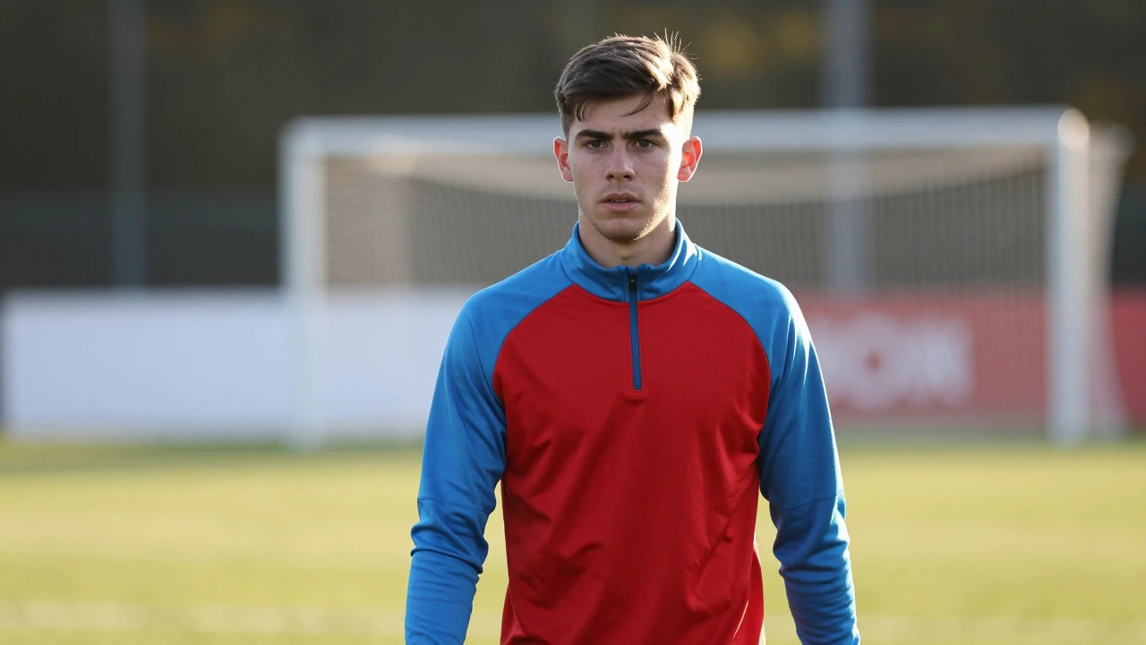 Altrincham has signed young defender Reuben Lopata-White on loan from Leeds United