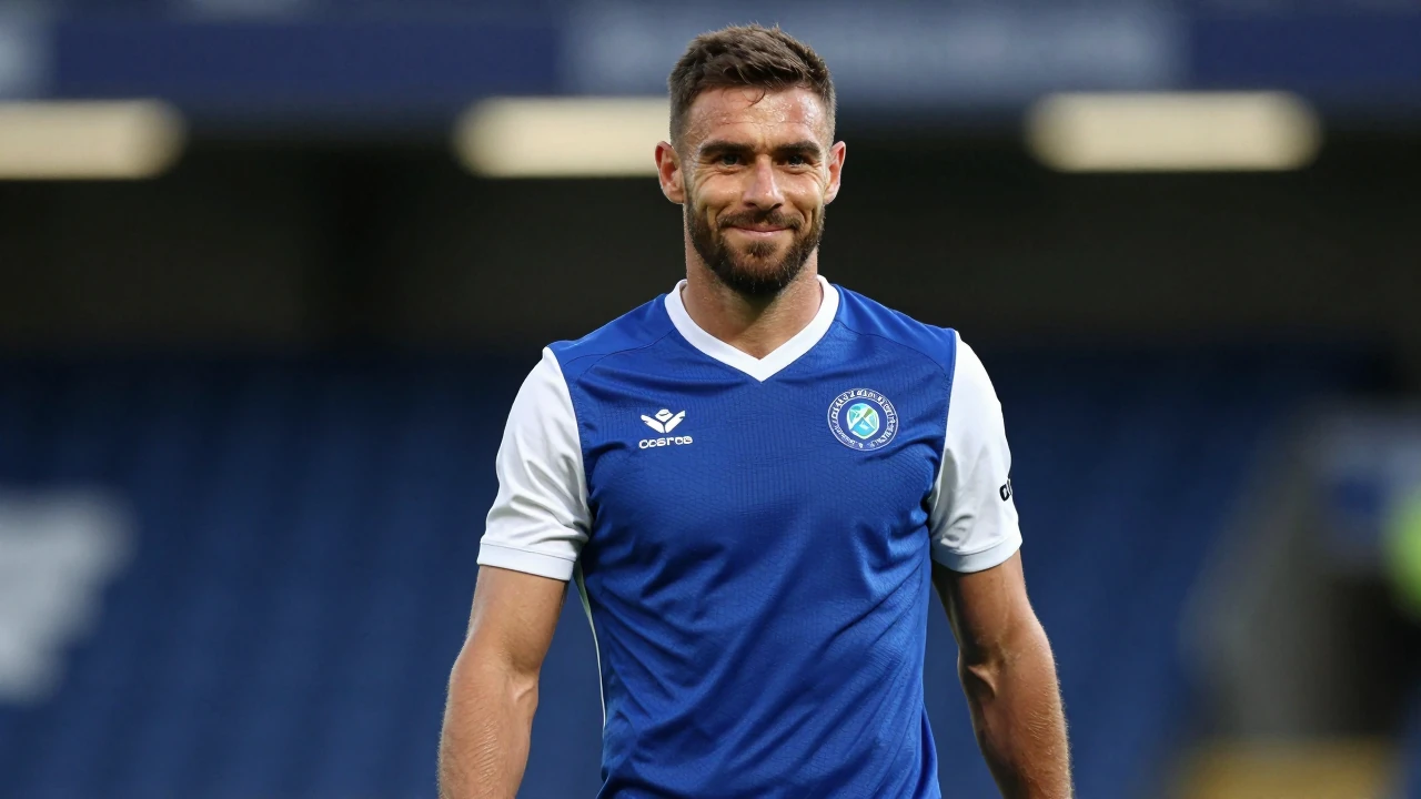 Glenavon FC have signed Francely Lomboto from Sligo Rovers, boosting their attacking options ahead of the new season