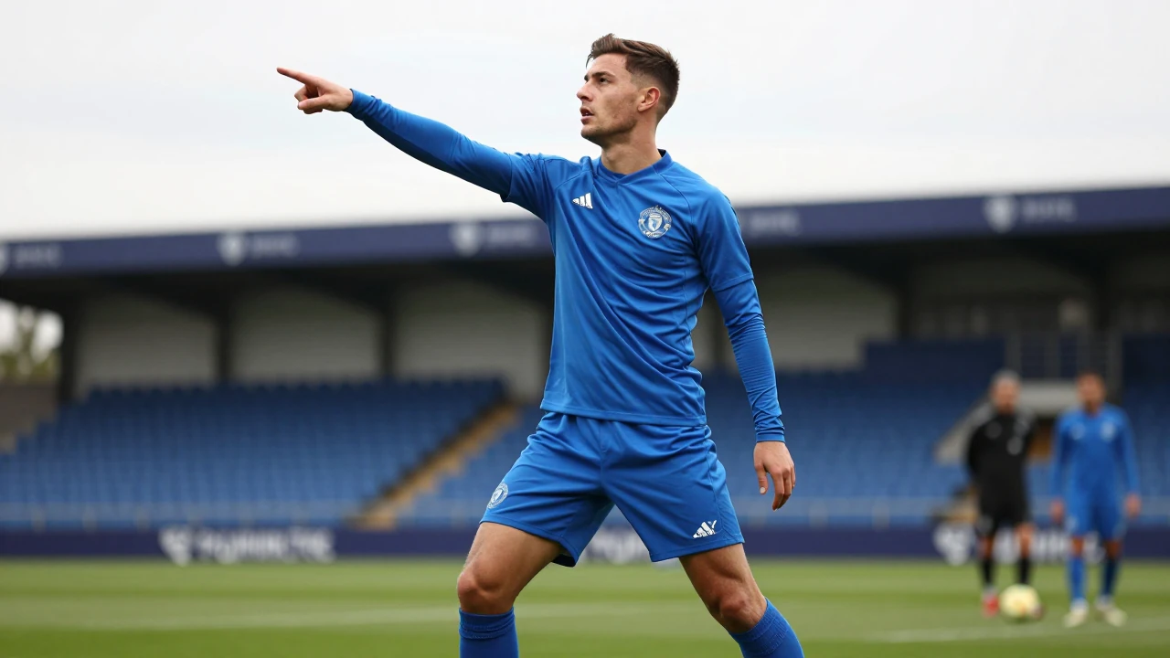 Colchester United will host the winner of the Chorley-Worcester replay in the FA Cup first round proper at the JobServe...