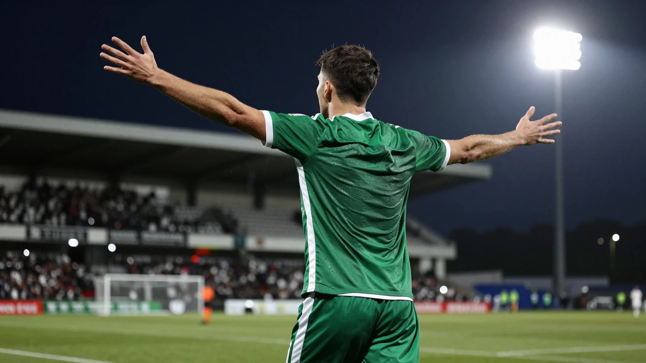 El filial verdiblanco se impuso 0-2 en el Banús Football Center con goles de Antonio González y Enzo Fierro, logrando su...