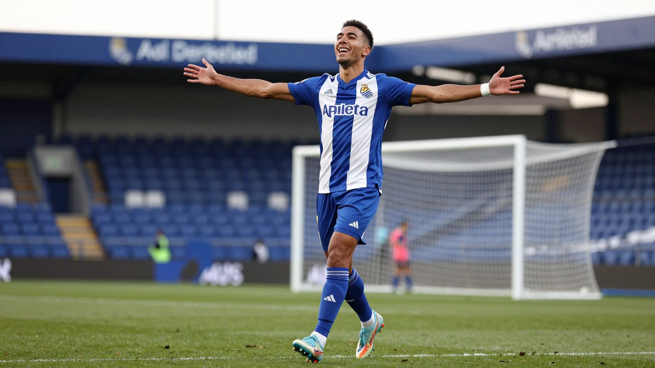 Ander Barrenetxea marcó en el tiempo añadido para que la Real Sociedad se llevara el último partido en el histórico...