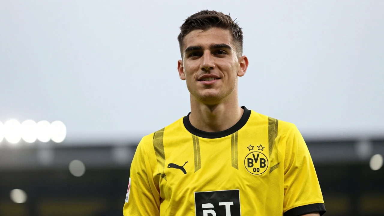 Borussia Dortmund hat einen Vertrag mit Yan Couto auf Leihbasis abgeschlossen