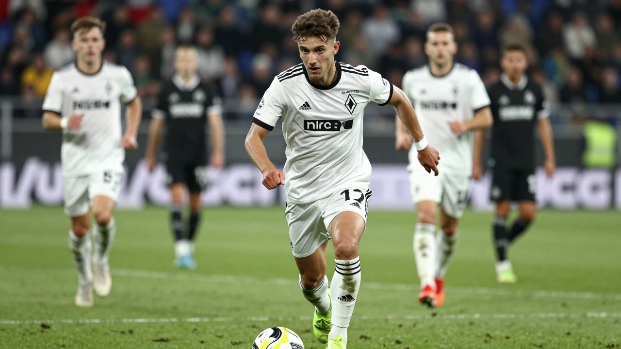 Borussia Mönchengladbachs Trainer Eugen Polanski muss ohne Jens Castrop in die neue Saison starten