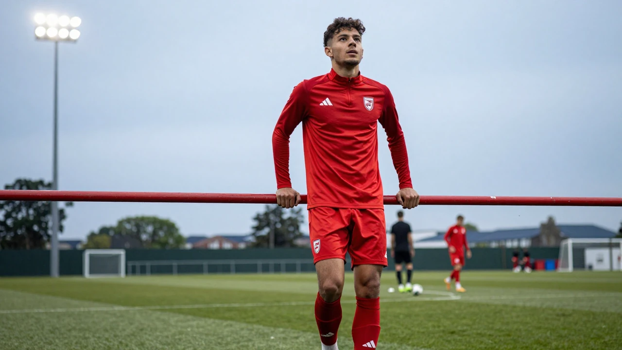 El joven delantero del Liverpool fue excluido de la convocatoria definitiva del combinado inglés para el duelo de la Liga...