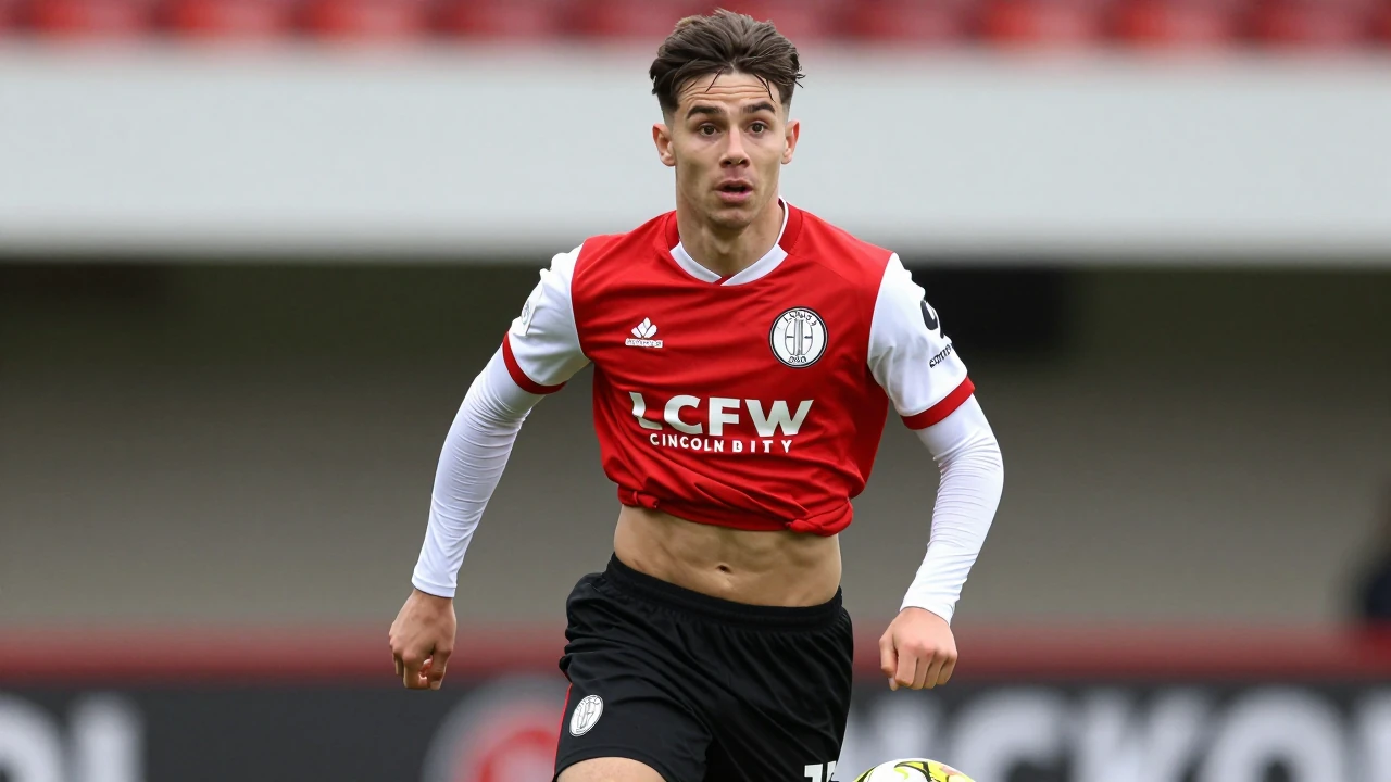 Lincoln City have strengthened their attacking options with the loan signing of Tanto Olaofe from Charlton Athletic