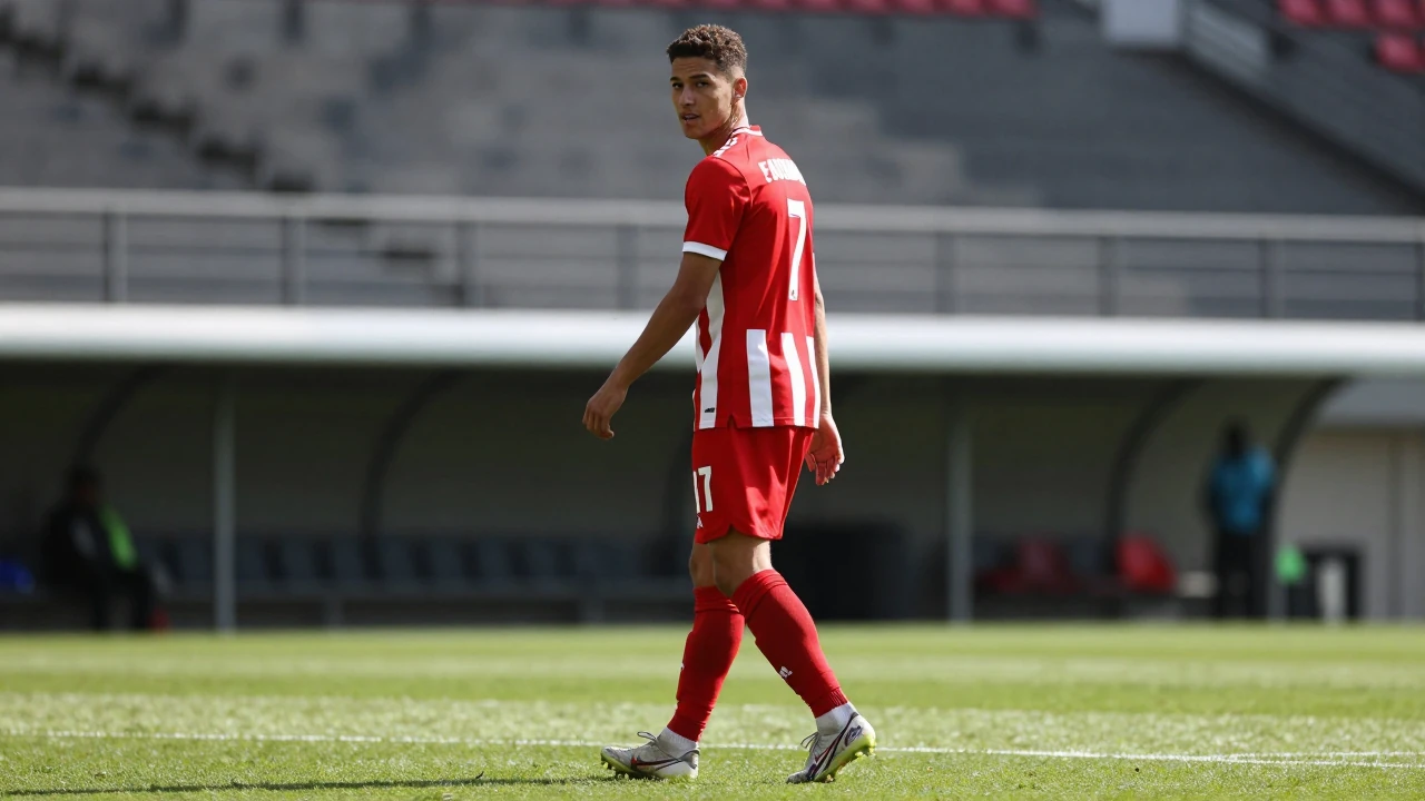 Sunderland have secured French playmaker Enzo Le Fee on a new contract running until the summer of 2031, rewarding his...