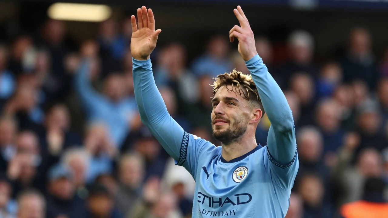 Manchester City maintain perfect start with 1-0 win over Coventry, as Enzo Fernandez and Iliman Ndiaye make their first...
