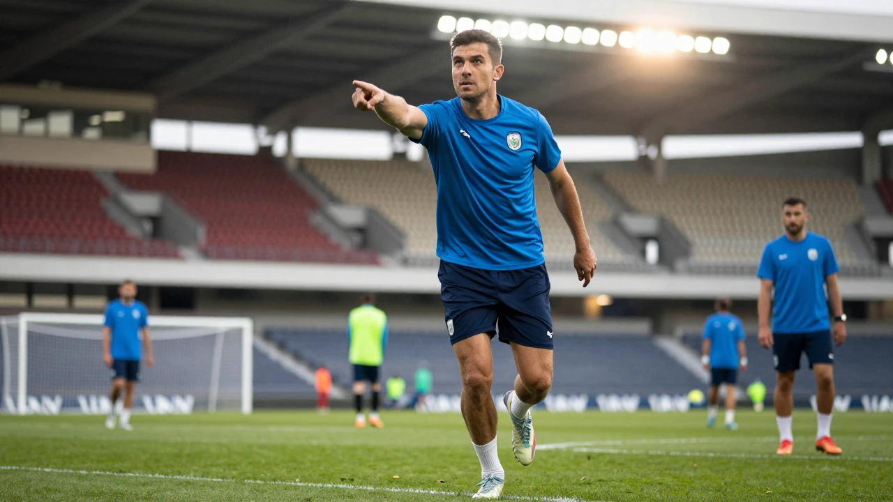 Der ehemalige Hertha-Verteidiger Toni Leistner sagt, der Klub habe ihm mündlich einen Anschlussvertrag nach seiner...