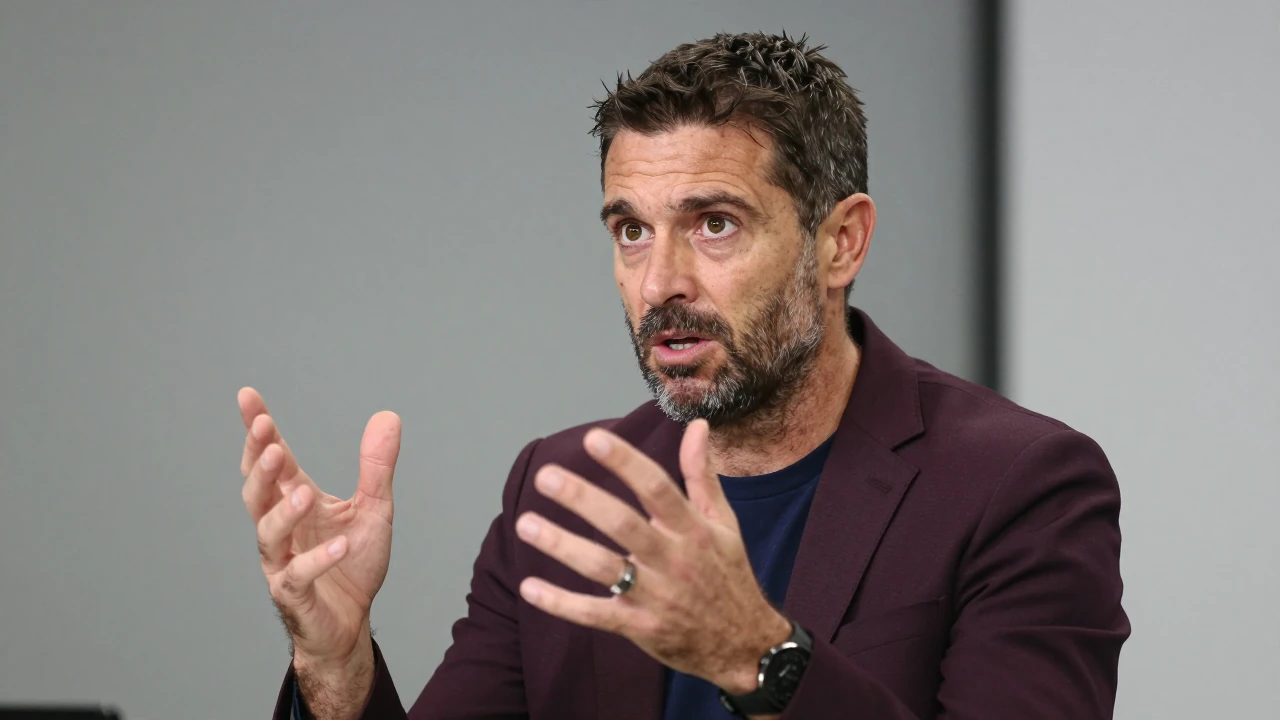 Tony Gale says West Ham United's transfer strategy has been poor compared to Fulham's, leaving the club vulnerable after...