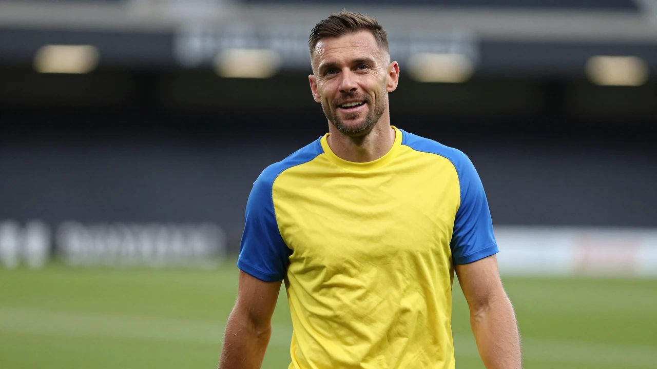 Ex-Oxford United forward Dean Saunders discusses the strengths Aaron Ramsey brings to his managerial debut at the club...