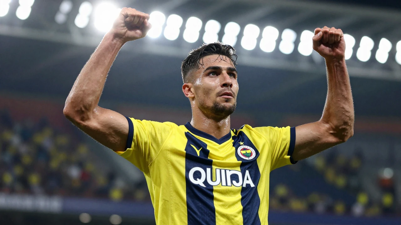 Fenerbahçe SK: Fenerbahçe, Süper Lig'in 4. haftasında Samsunspor'u 3-2 yenerek ligde 4