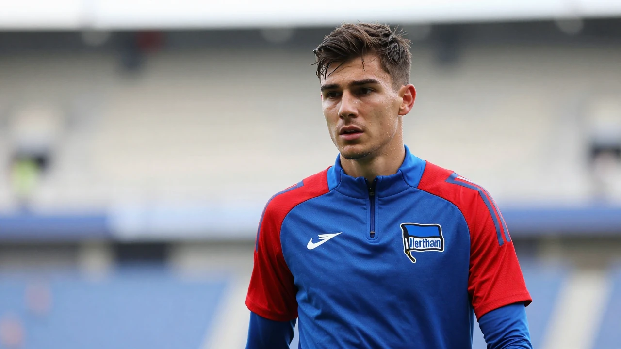 Hertha BSC hat den 20-jährigen deutschen-Ghanaischen Rechtsaußen Farid Alfa-Ruprecht auf Leihbasis von Bayer Leverkusen...