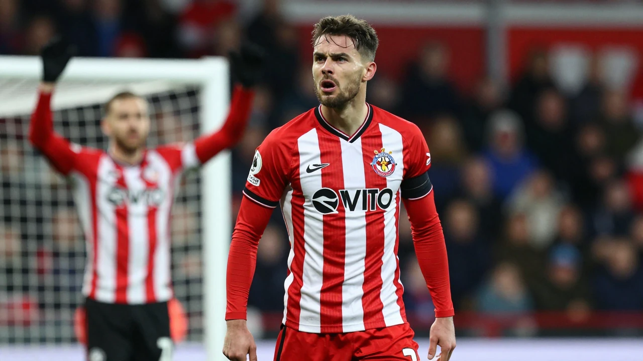 A late Enzo Le Fee penalty cancelled out Vitaly Janelt's goal as Brentford were held to a 1-1 home draw by Sunderland