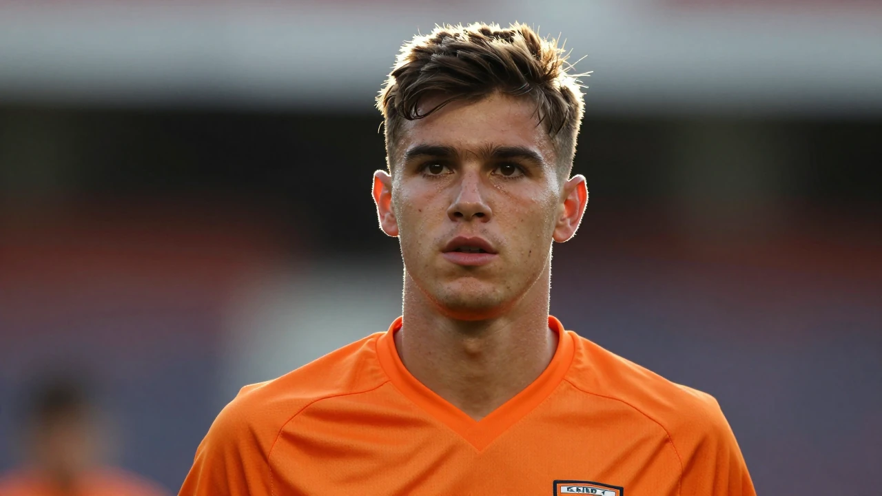 FC Volendam heeft de selectie voor het nieuwe seizoen vernieuwd met een mix van aankopen, verhuurde spelers en...
