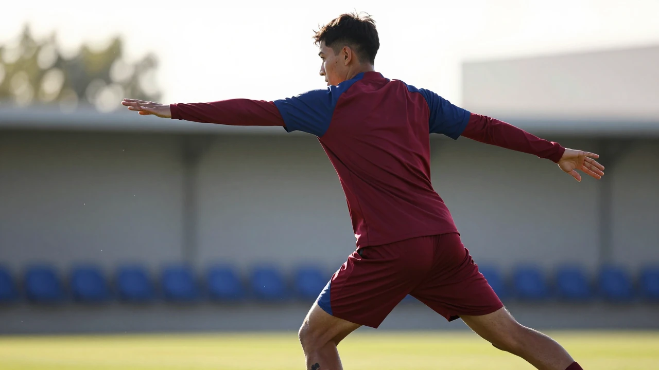 Aston Villa manager Unai Emery has urged patience with loanee Alejandro Garnacho, who remains behind other players in the...