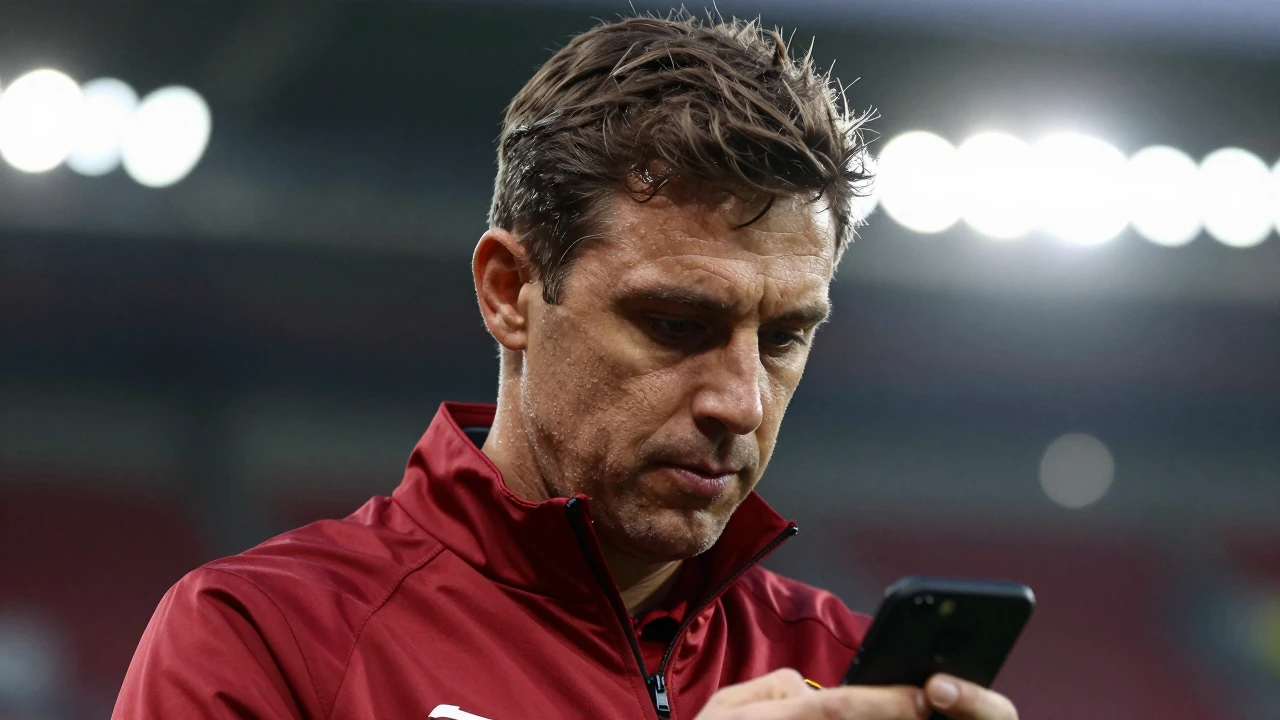 Nottingham Forest are negotiating with Eintracht Frankfurt for Arnaud Kalimuendo's return while pursuing other targets...