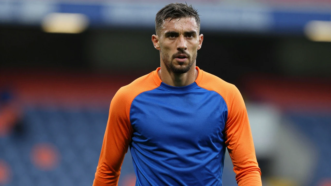 Motherwell has brought back former Rangers star Alex Lowry on a season-long loan deal from Wycombe Wanderers