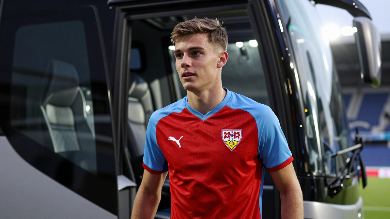 Dženan Pejčinović, der 21-jährige Stürmer von VfL Wolfsburg, wechselt für 25 Millionen Euro zum VfB Stuttgart