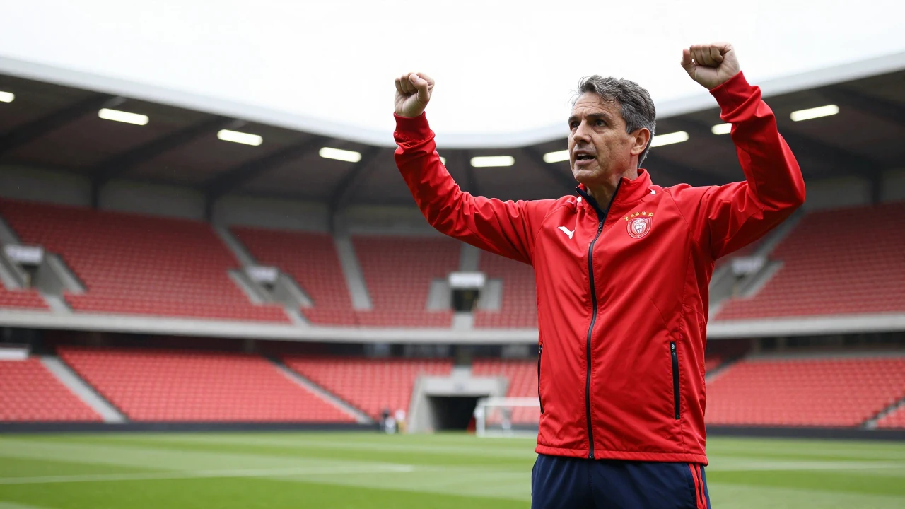 El entrenador del líder, el Almería, reconoce que el conjunto azul, con Julián Calero en el banquillo y una racha de dos...