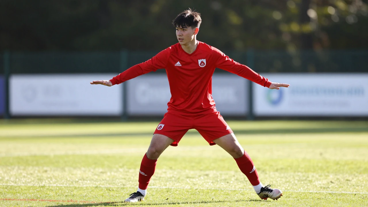 Ex-Lincoln City defender MJ Kamson-Kamara has been backed to succeed at Kilmarnock by former teammate Erik Ring, who...