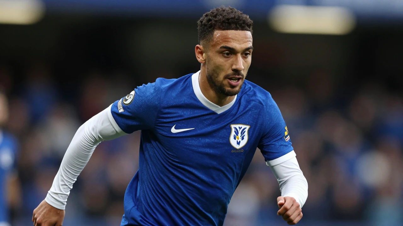 Crystal Palace and Everton discuss a potential swap deal involving Dwight McNeil and Brennan Johnson