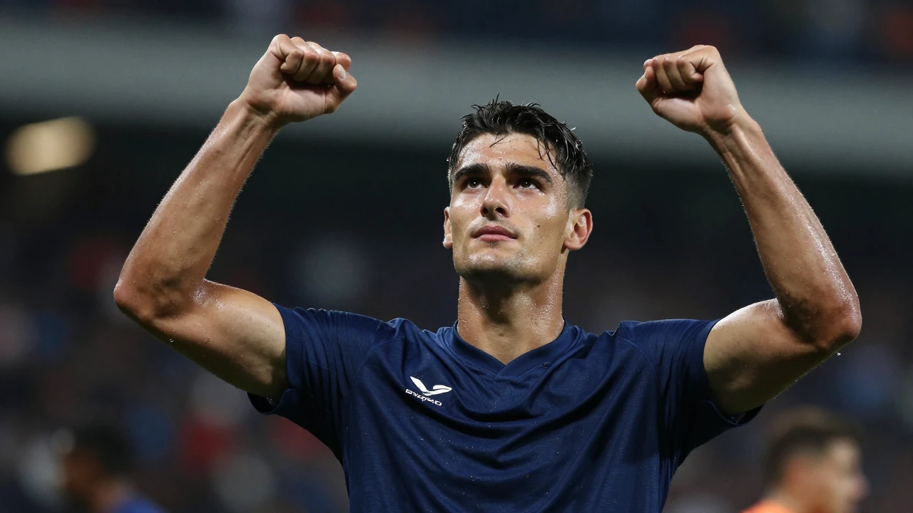 El Levante UD ficha al delantero serbio Petar Ratkov cedido por la Lazio y vende al centrocampista Carlos Álvarez al Club...