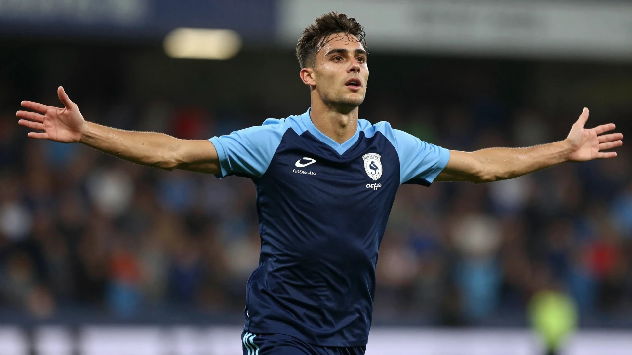 Wycombe Wanderers have added forwards Malik Mothersille and Jayden Wareham to their squad as they prepare to face...