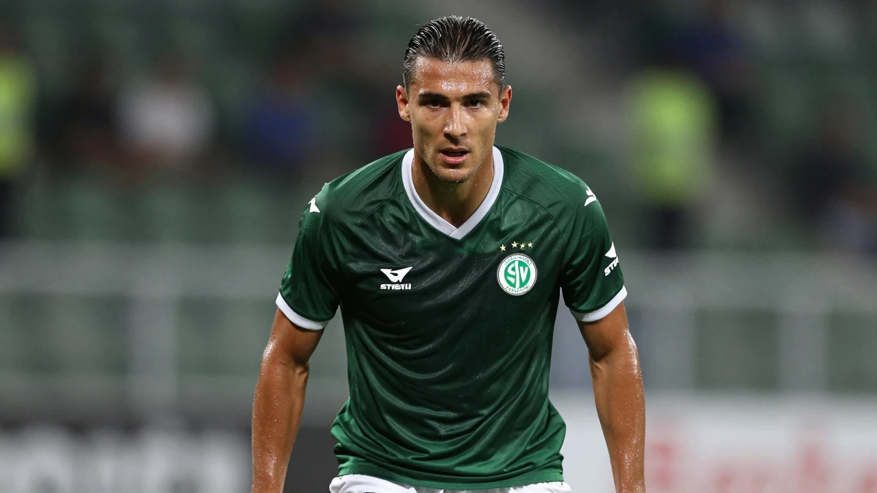 In einem Interview mit dem Trainer Markus Schopp wurde besprochen, ob drei Spieler von Hartberg in Betracht gezogen...