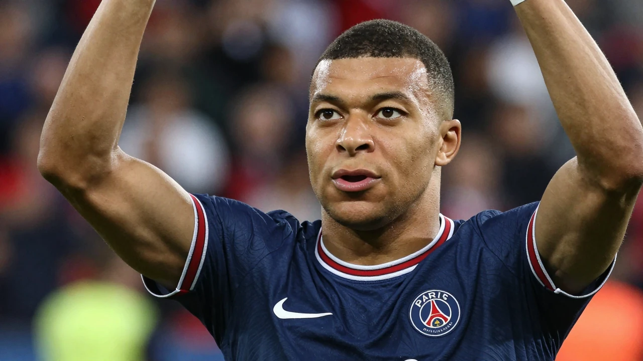 Ferran Torres, buteur décisif en Coupe du monde, a marqué deux fois pour son premier match avec le Paris Saint-Germain...