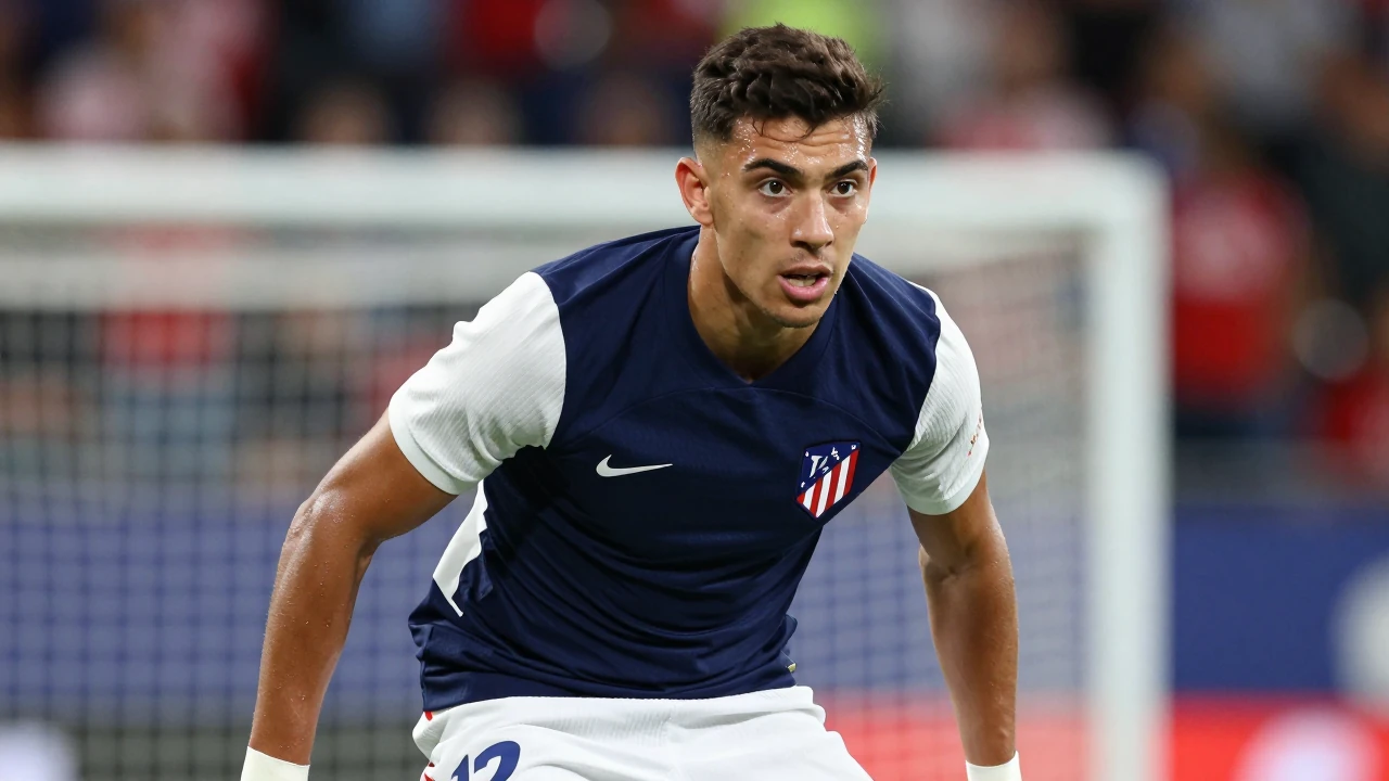 Atletico Madrid: Atlético de Madrid y Sevilla alcanzan un acuerdo para el traspaso del defensa Julio Díaz