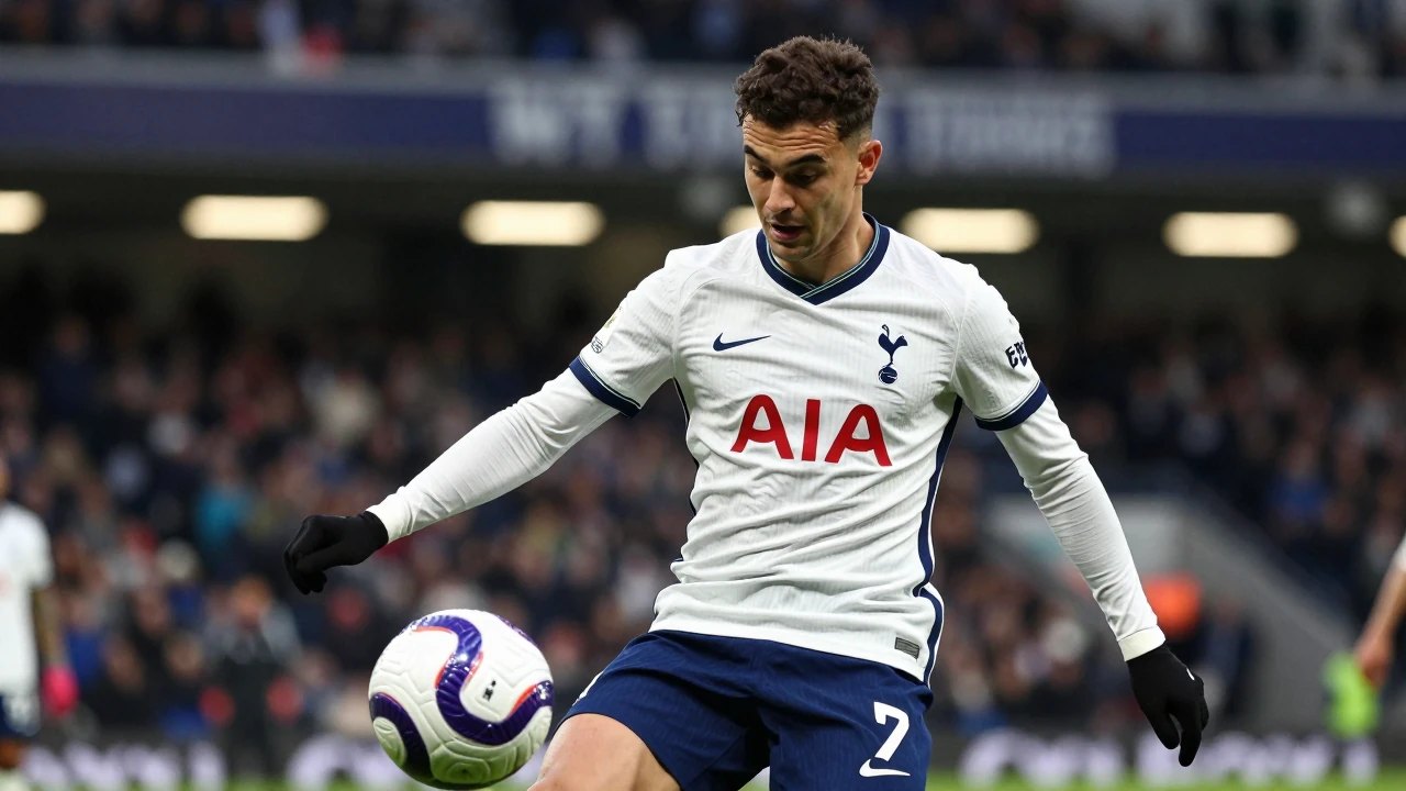 Tottenham Hotspur's Mikey Moore transfer to Köln is held up by manager Roberto De Zerbi's reluctance to let the...
