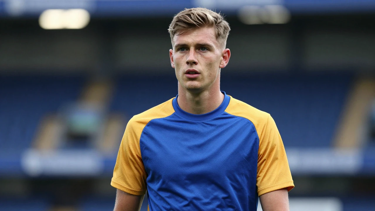 King’s Lynn Town has strengthened their squad for the new season by securing the loan signing of Edward Leach from AFC...