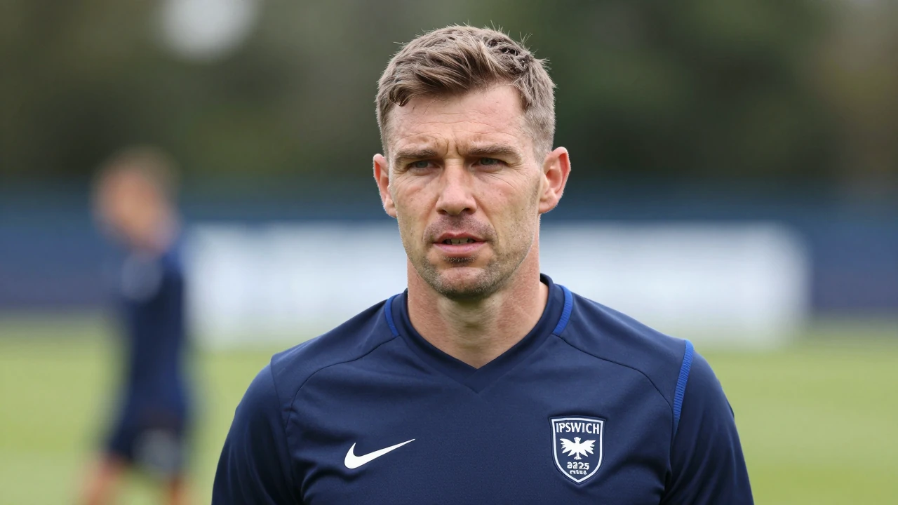 Ipswich Town manager Gary O'Neil details the collapsed loan move for striker Ali Al-Hamadi and the stalled transfer of...