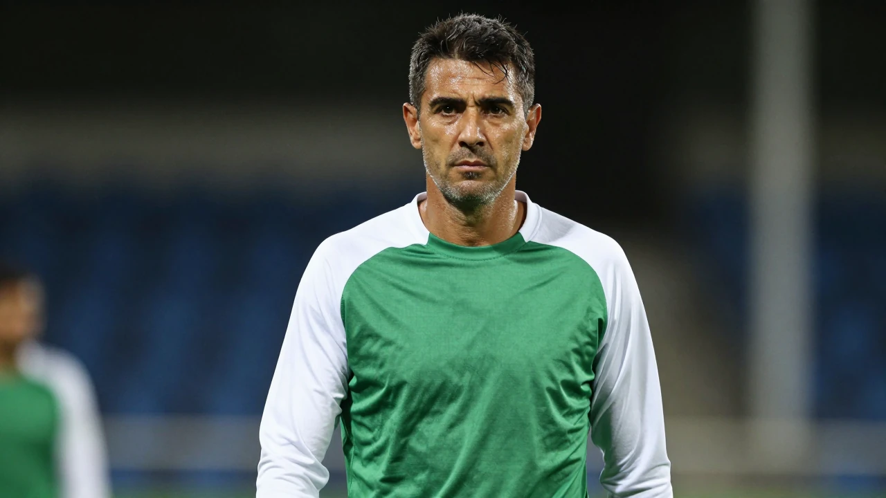 Diego Simeone ha dado el visto bueno a la posible transferencia del defensa Jorge Salinas de Racing Santander a Atletico...