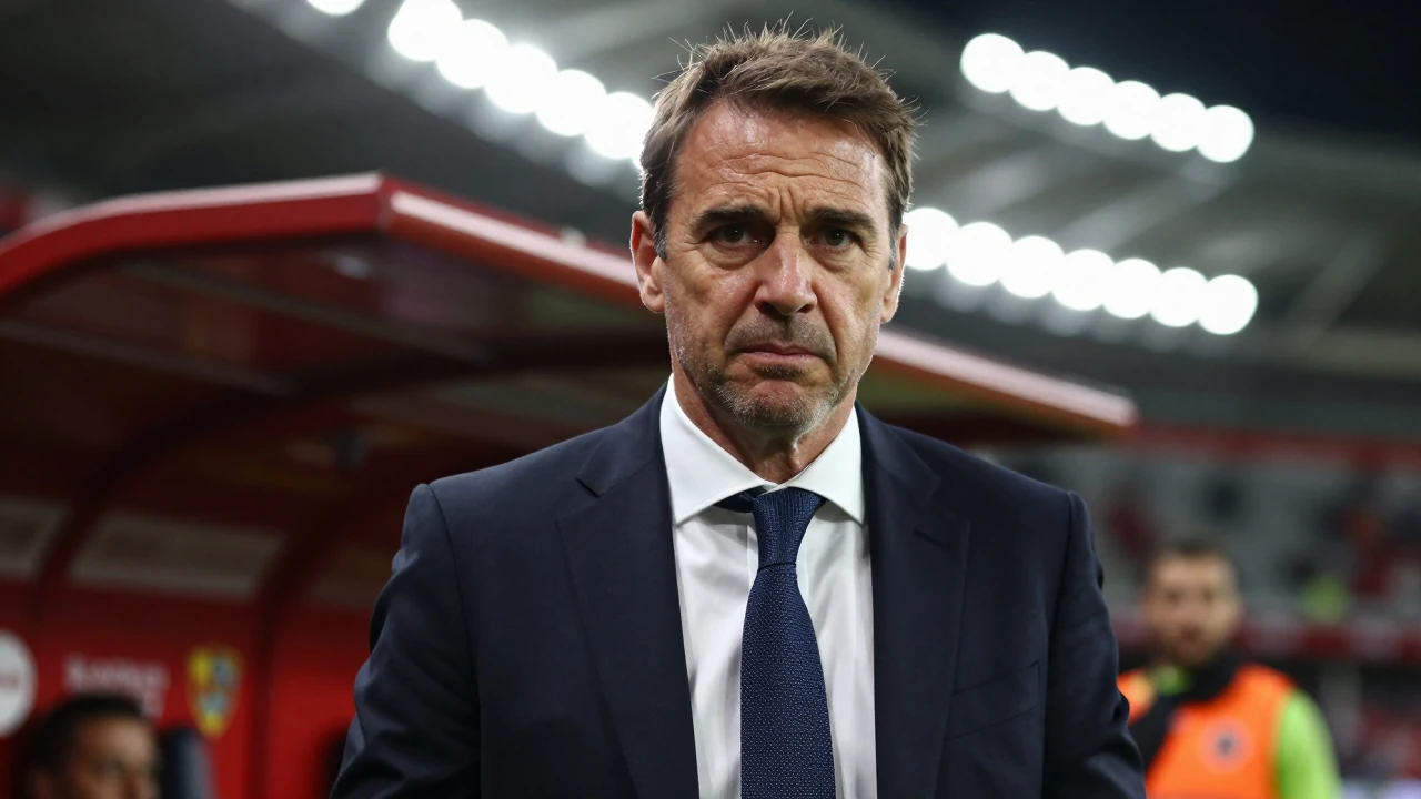 El presidente del Barcelona, Joan Laporta, califica de vergüenza que el Rayo Vallecano no pueda jugar en su estadio...