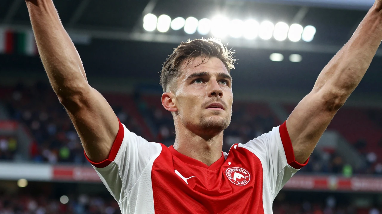 Der FC Augsburg startet mit einem 3:0-Sieg gegen den Aufsteiger FC Schalke 04 in die neue Saison und liegt damit vorerst...