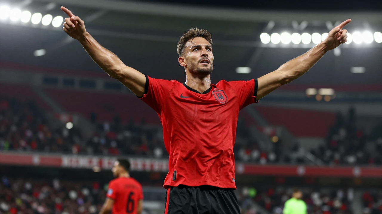 O Porto analisa a contratação de um avançado para reforçar o ataque enquanto o Sporting e o Benfica mexem no mercado