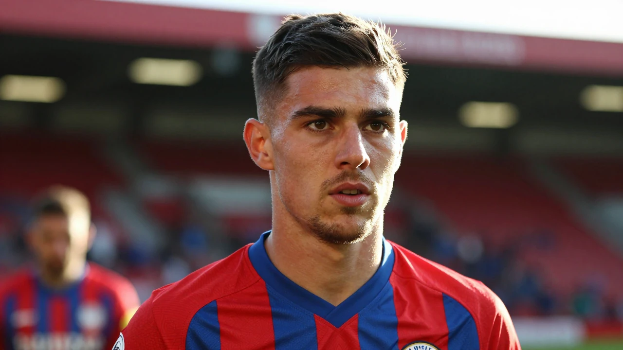 Crystal Palace travel to Fulham on Saturday aiming to avoid a third straight defeat and escape the Premier League...