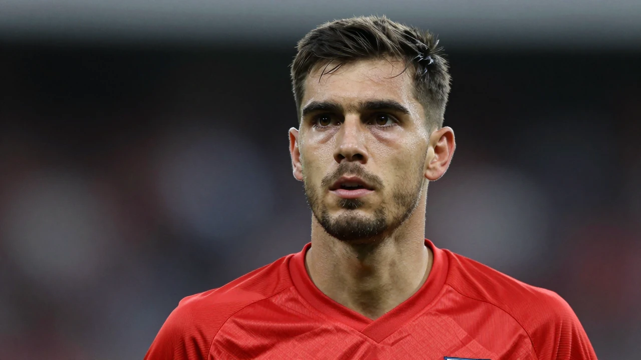 Le gardien Brice Samba a repris l'entraînement collectif et devrait être aligné dimanche en Ligue 1, tandis que trois...