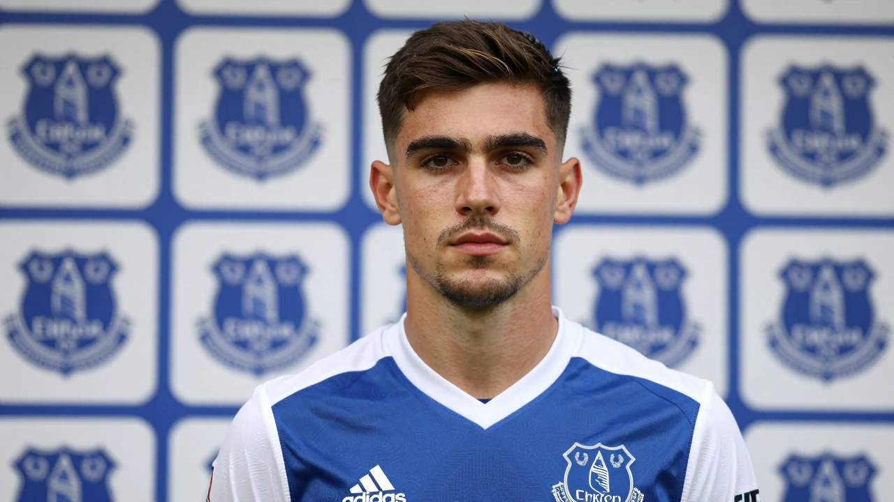 Everton legend Tony Hibbert calls on the club to keep Idrissa Ndiaye, a key player for David Moyes, to ensure the team's...