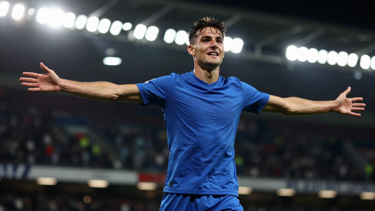Ainsley Maitland-Niles scored a stunning injury-time equaliser on his Everton debut to snatch a 2-2 draw against...